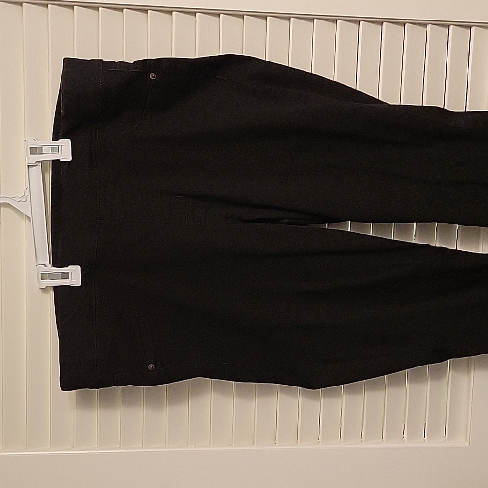 Old Navy Black Rocstar Jeggings size 16
